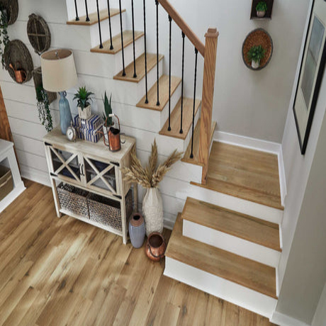 Home 17 NF Staircase Hero 10061540 Woodley Oak 5d2e6513 2fed 4091 9ab7 11ff484a3217 1
