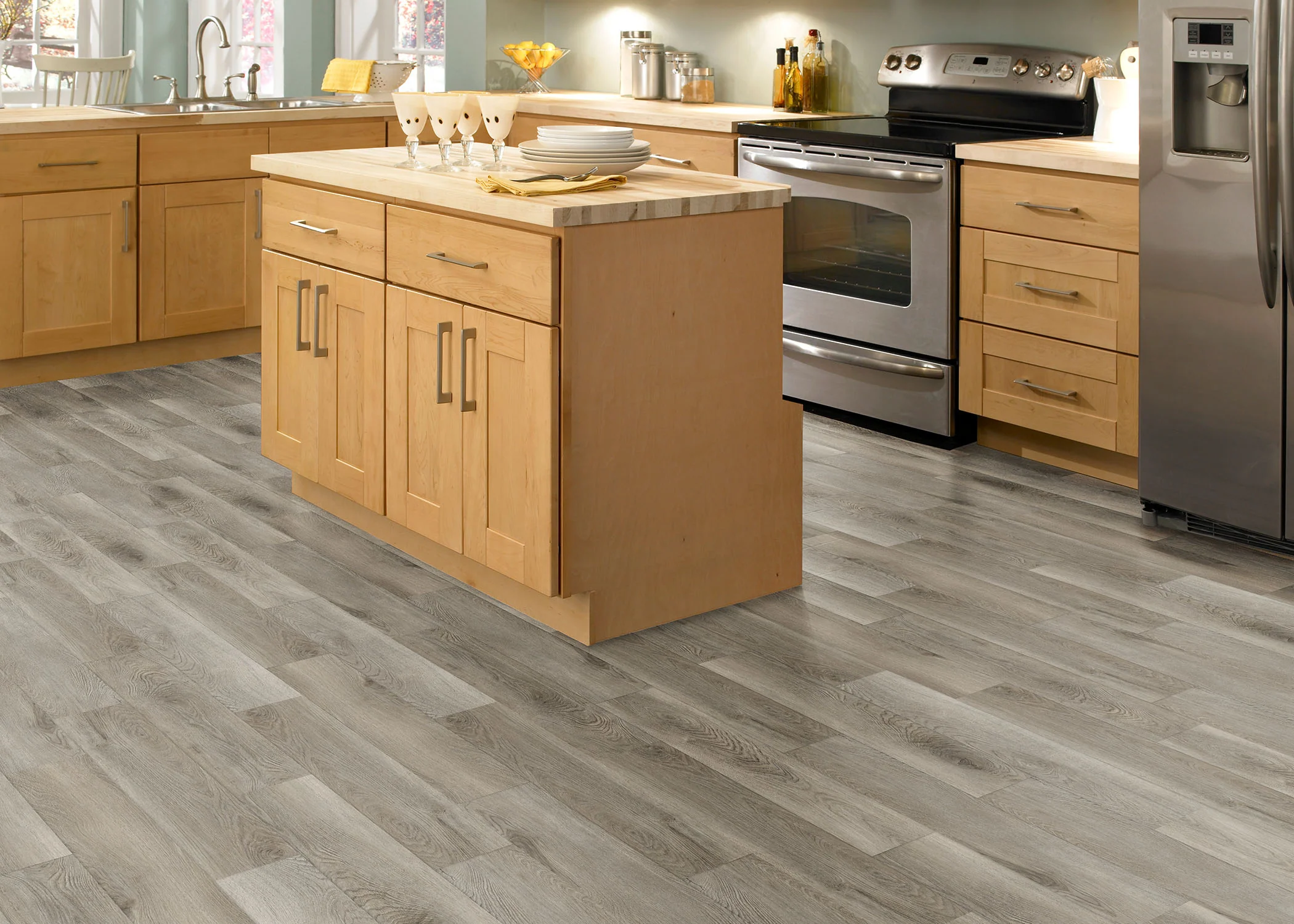 4mm w/pad Midtown Oak Waterproof Rigid Vinyl Plank Flooring 6 in. Wide x 36 in. Long