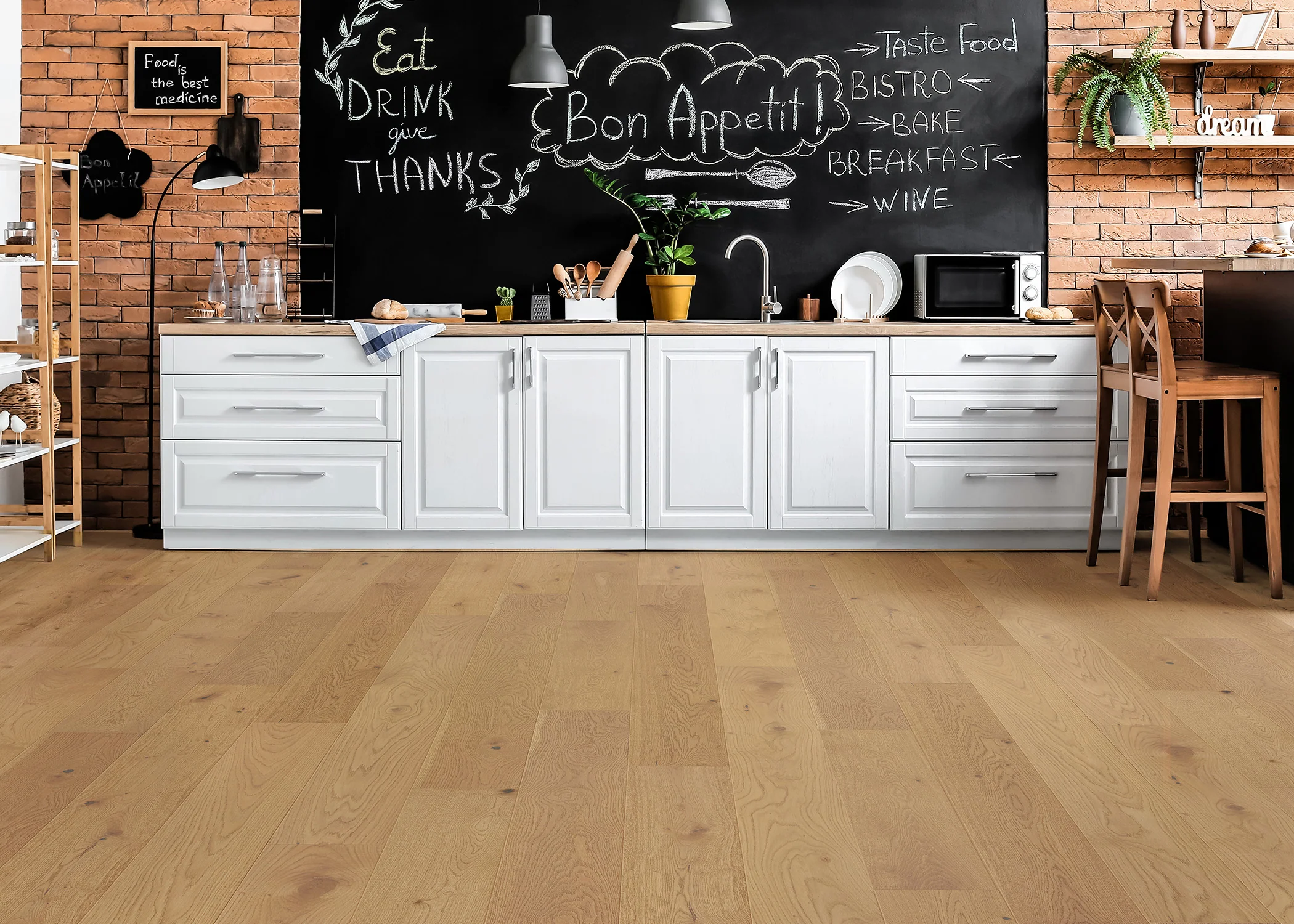 301-7mm-w-pad-lake-erie-white-oak-water-resistant-engineered-hardwood-flooring-7-48-in-wide-2.webp 7mm w/pad Lake Erie White Oak Water-Resistant Engineered Hardwood Flooring 7.48 in. Wide
