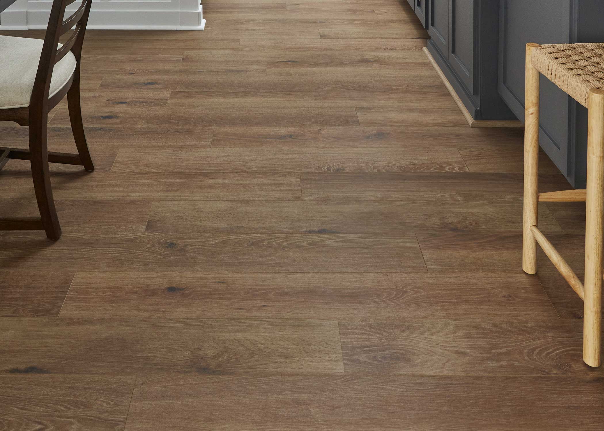 3163-8mm-w-pad-hazelton-oak-water-resistant-hybrid-resilient-flooring-6-97-in-wide-x-50-79-in-long-5.jpg 8mm w/pad Hazelton Oak Water-Resistant Hybrid Resilient Flooring 6.97 in. Wide x 50.79 in. Long