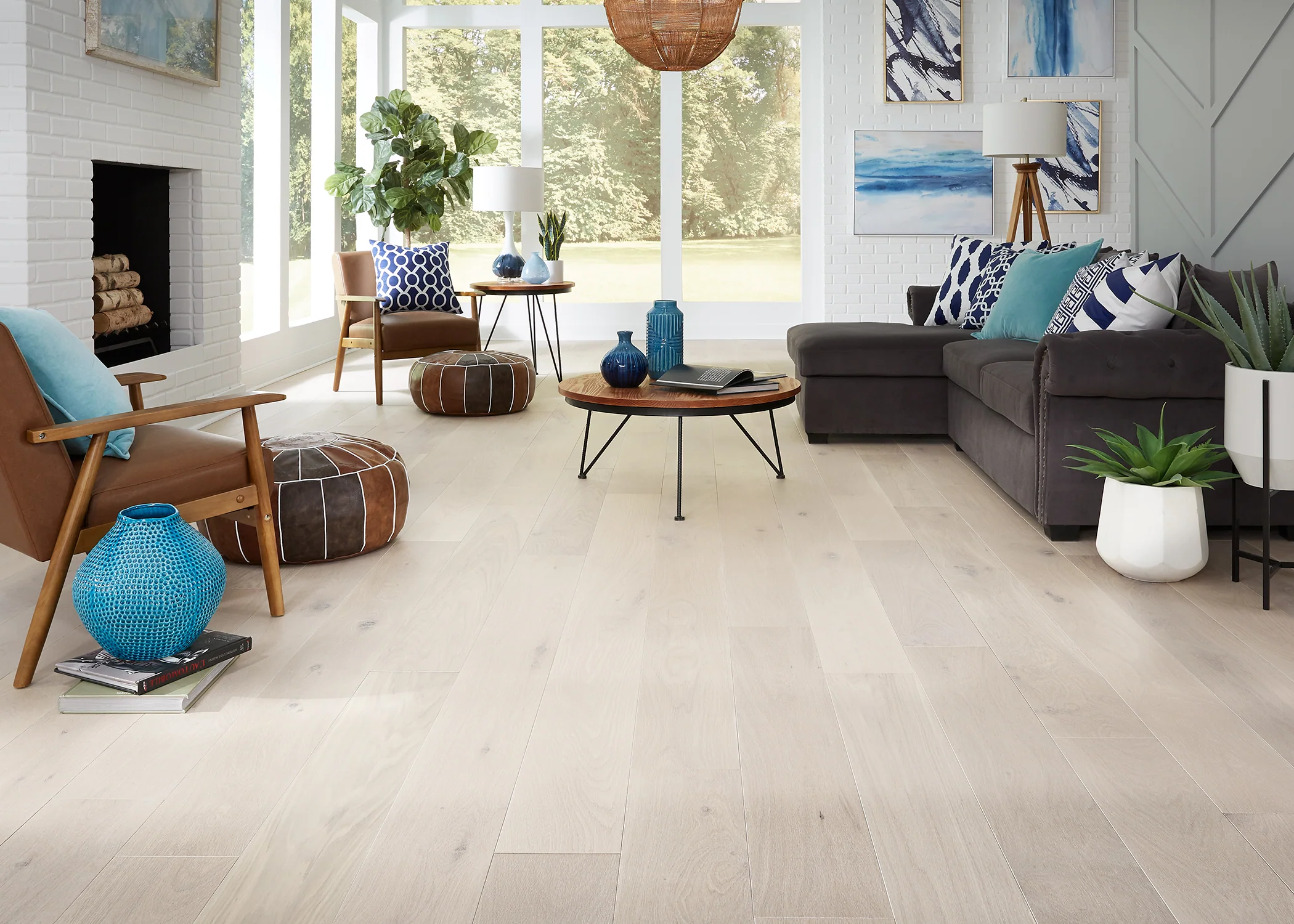 366-5-8-in-barcelona-white-oak-prefinished-engineered-hardwood-flooring-7-5-in-wide-3.webp 5/8 in. Barcelona White Oak Prefinished Engineered Hardwood Flooring 7.5 in. Wide