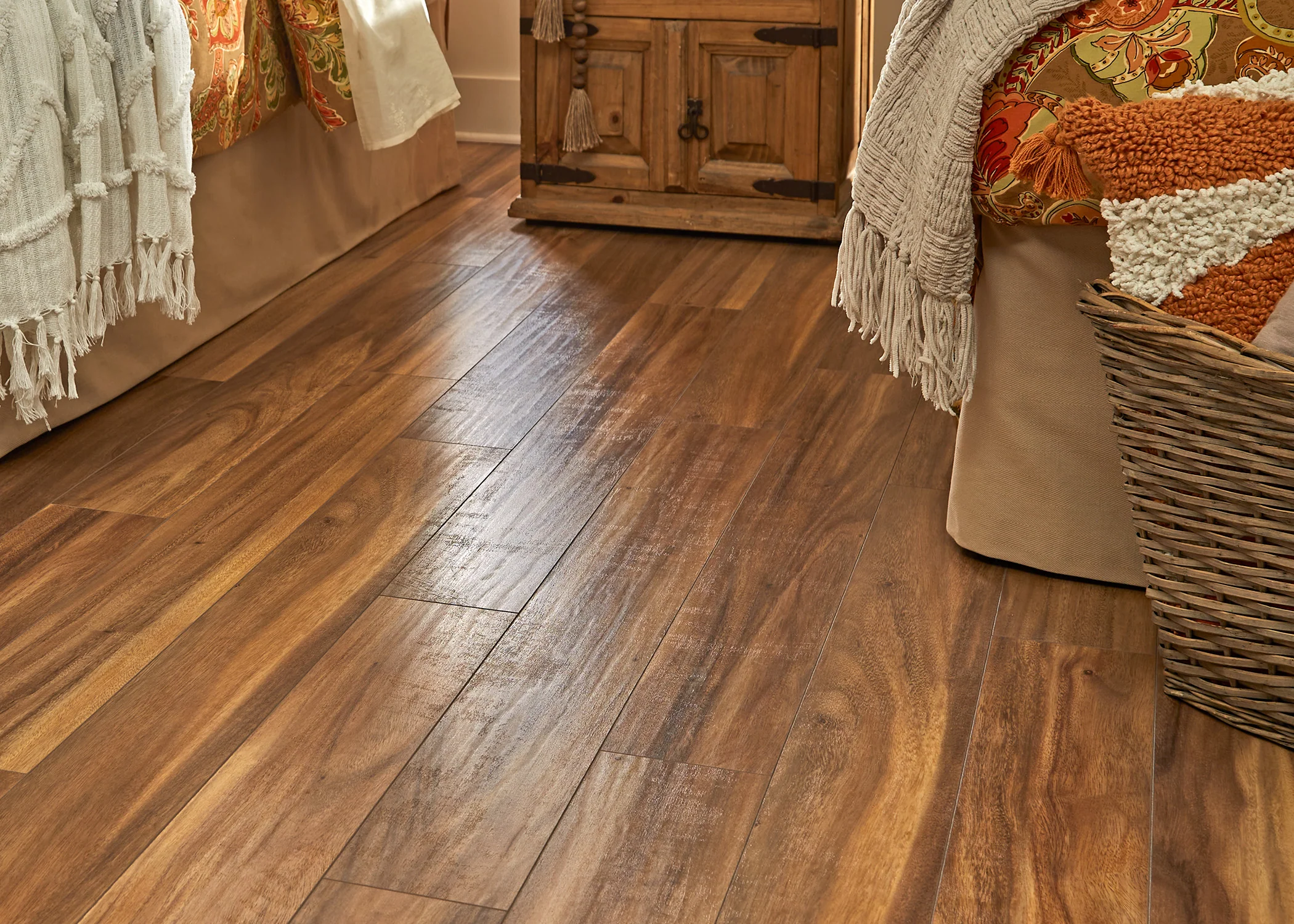 83-12mm-tobacco-road-acacia-w-pad-water-resistant-laminate-flooring-6-18-in-wide-x-50-6-in-length-3.webp 12mm Tobacco Road Acacia w/ pad Water-Resistant Laminate Flooring 6.18 in. Wide x 50.6 in. Length